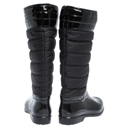 مملوكة مسبقًا Burberry Black Rubber And Patent Wellington Rain Boots Size 41