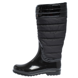 مملوكة مسبقًا Burberry Black Rubber And Patent Wellington Rain Boots Size 41