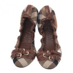 مملوكة مسبقًا Burberry Novacheck Canvas and Leather Buckle Ballet Flats Size 39