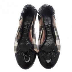 مملوكة مسبقًا Burberry Black Patent Cap Toe House Check Ballet Flats Size 39
