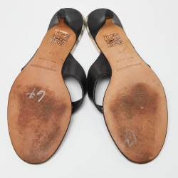 Burberry Black Leather Thong Sandals Size 37