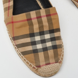 مملوكة مسبقًا Burberry Beige/Black House Check Fabric Espadrille Flats Size 38