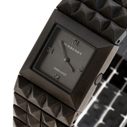 Burberry Black Gauntlet Pyramid Flex Bracelet Women's Wristwatch 20MM