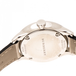 Burberry Grey Check-Stamped Stainless Steel Classic BU10105 Women's Wristwatch 32 mm