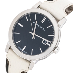 Pre Owned Burberry Grey Stainless Steel Classic BU9009 Women's Wristwatch 38 mm