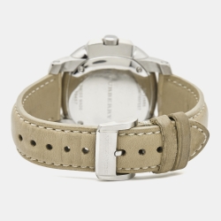 Pre Owned Burberry Champagne Stainless Steel Leather The Britain BBY1500 Women's Wristwatch 38 mm
