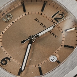 Pre Owned Burberry Champagne Stainless Steel Leather The Britain BBY1500 Women's Wristwatch 38 mm