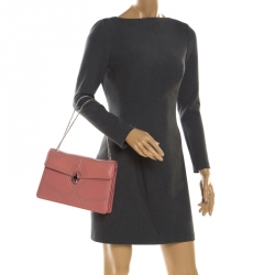 مملوكة مسبقًا Bvlgari Pink Studded Leather Medium Serpenti Forever Shoulder Bag