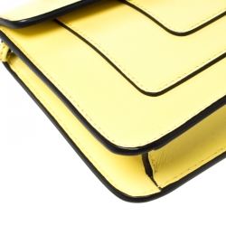 مملوكة مسبقًا حقيبة كتف بلغاري قلاب فورفر سربنتي جلد صفراء