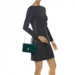 Pre Owned حقيبة بلغاري "سيربينتي فوريفر" بقلاب جلد أخضر