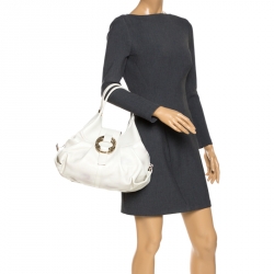 مملوكة مسبقًا Bvlgari White Leather Chandra Hobo 