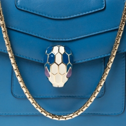 مملوكة مسبقًا Bvlgari Light Blue Leather Small Serpenti Forever Shoulder Bag