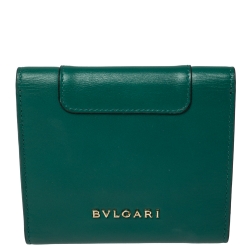 Pre Owned Bvlgari Green Leather Serpenti Forever Trifold Wallet