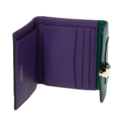 Pre Owned Bvlgari Green Leather Serpenti Forever Trifold Wallet