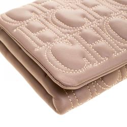 Pre Owned Carolina Herrera Beige Embossed Leather Clutch