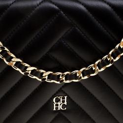Pre Owned Carolina Herrera Black Quilted Leather Flap Bag