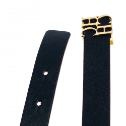 Pre Owned Carolina Herrera Dark Blue Leather CHHC Buckle Belt 85CM