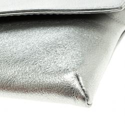 Pre Owned Carolina Herrera Metallic Grey Leather Shoulder Bag