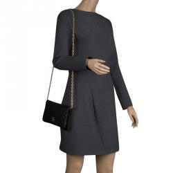 Pre Owned Carolina Herrera Black Quilted Leather Chain Clutch