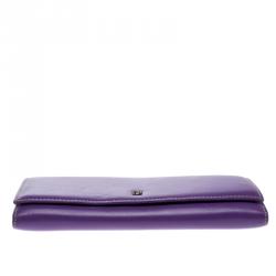 Pre Owned Carolina Herrera Purple Leather Continental Wallet