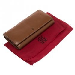 Pre Owned Carolina Herrera Brown Leather Continental Wallet