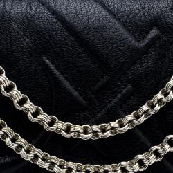 Pre Owned Carolina Herrera Black Quilted Leather Flap Chain Shoulder Bag