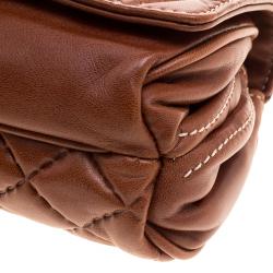 Pre Owned  Carolina Herrera Brown Quilted Leather Clutch