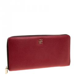 Pre Owned Carolina Herrera Red Leather Zip Around Wallet 