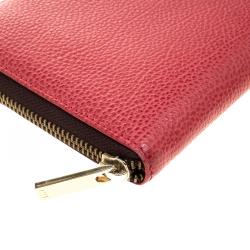 Pre Owned Carolina Herrera Red Leather Zip Around Wallet 