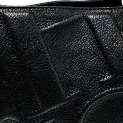 Pre Owned Carolina Herrera Black Leather Chain Tote