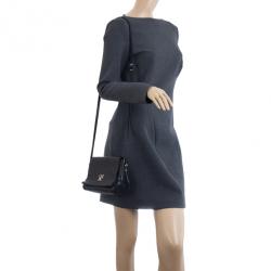 مملوكة مسبقًا Carolina Herrera Black Small Cross Body Bag