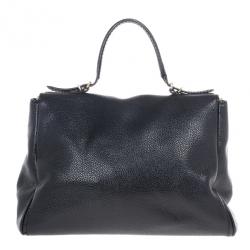 Pre Owned Carolina Herrera Black Minueto Flap Bag