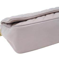 Pre Owned Carolina Herrera Beige Quilted Leather Crossbody Bag