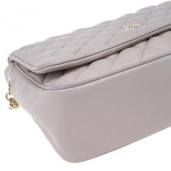 Pre Owned Carolina Herrera Beige Quilted Leather Crossbody Bag