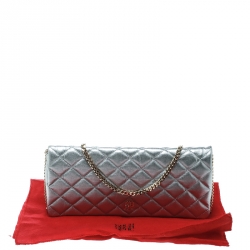 Pre Owned Carolina Herrera Metallic Silver Quilted Leather Chain Clutch