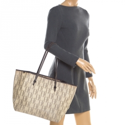 Pre Owned Carolina Herrera Beige Monogram Coated Canvas Shopper Tote