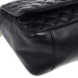 Pre Owned Carolina Herrera Black Quilted Flap Bag