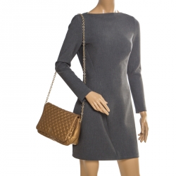 Pre Owned Carolina Herrera Gold Quilted Leather Flap Chain Shoulder Bag
