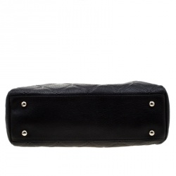 Pre Owned Carolina Herrera Black Quilted Leather Shopper Tote