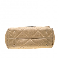 Pre Owned Carolina Herrera Gold Mettalic Quilted Leather Flap Chain Shoulder Bag