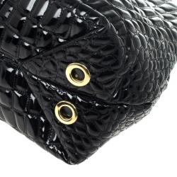 Pre Owned Carolina Herrera Black Patent Quilted Tote