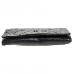 Pre Owned Carolina Herrera Black Quilted Leather Flap Crossbody Bag