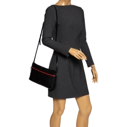 Pre Owned Carolina Herrera Black Leather Front Zip Crossbody Bag