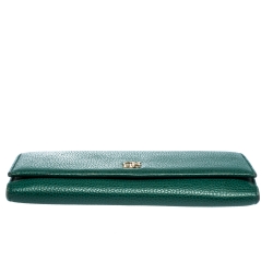 Pre Owned Carolina Herrera Green Leather Continental Flap Wallet