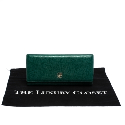 Pre Owned Carolina Herrera Green Leather Continental Flap Wallet