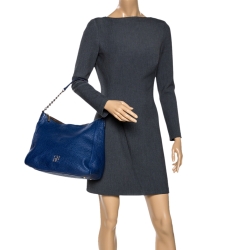 Pre Owned Carolina Herrera Blue Leather Chain Hobo