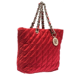 Pre Owned Carolina Herrera Red Quilted Satin Chain Tote
