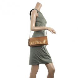 Pre Owned Carolina Herrera Gold Leather Chain Triana Shoulder bag