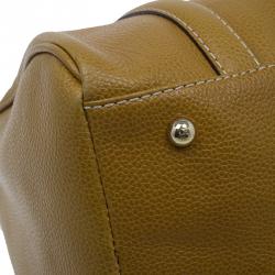 Pre Owned Carolina Herrera Camel Leahter Padlock Charm Boston Bag