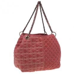 Pre Owned Carolina Herrera Red Quilted Leather Tote